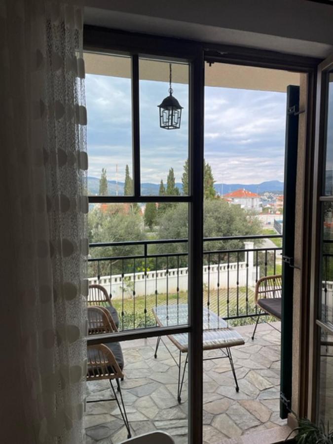 Apartments Villa Kameja Donji Okrug  Εξωτερικό φωτογραφία