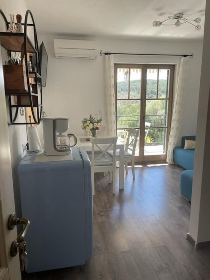 Apartments Villa Kameja Donji Okrug  Εξωτερικό φωτογραφία